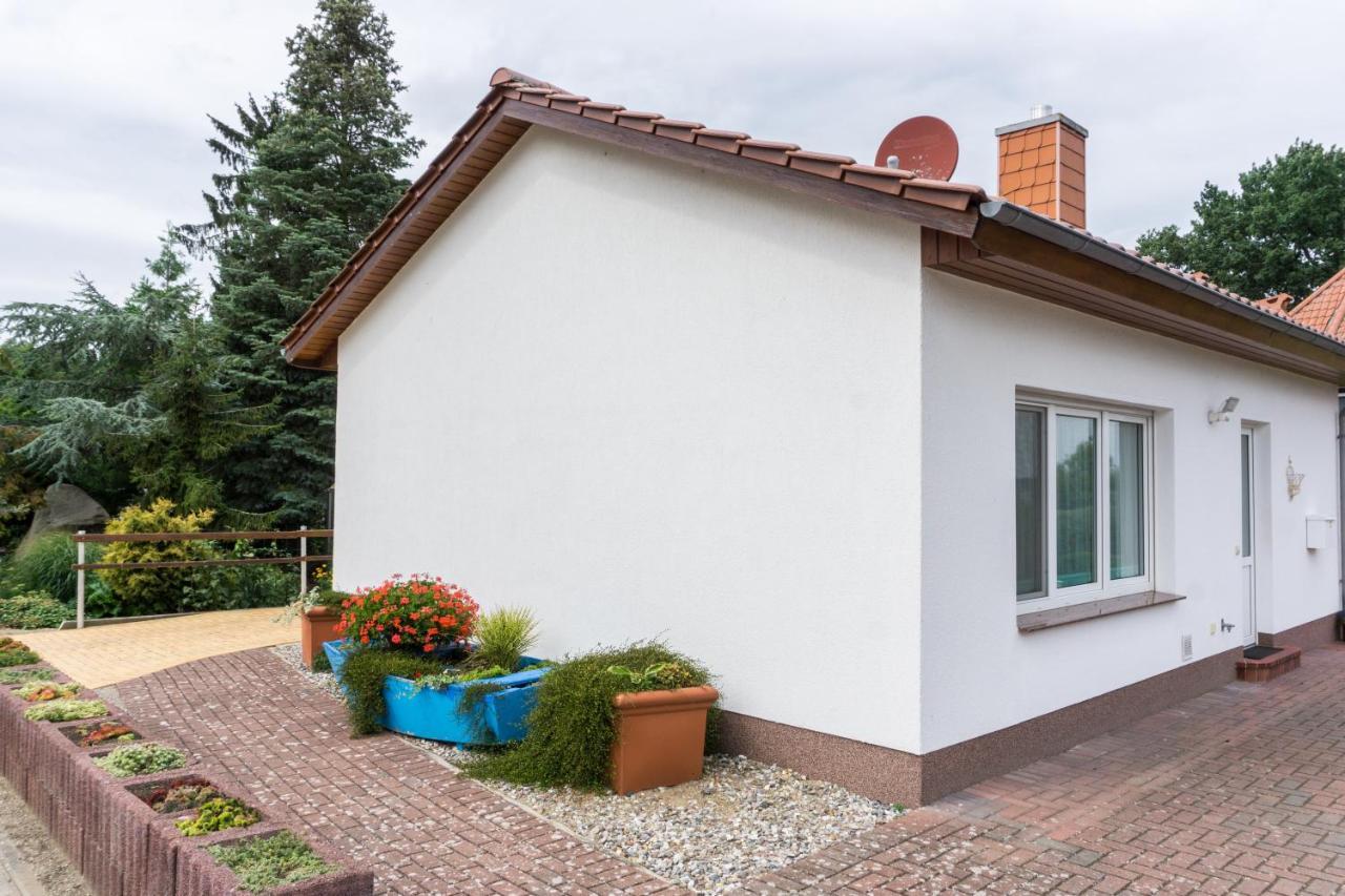 Ferienhaus Seensucht Göhren-Lebbin エクステリア 写真